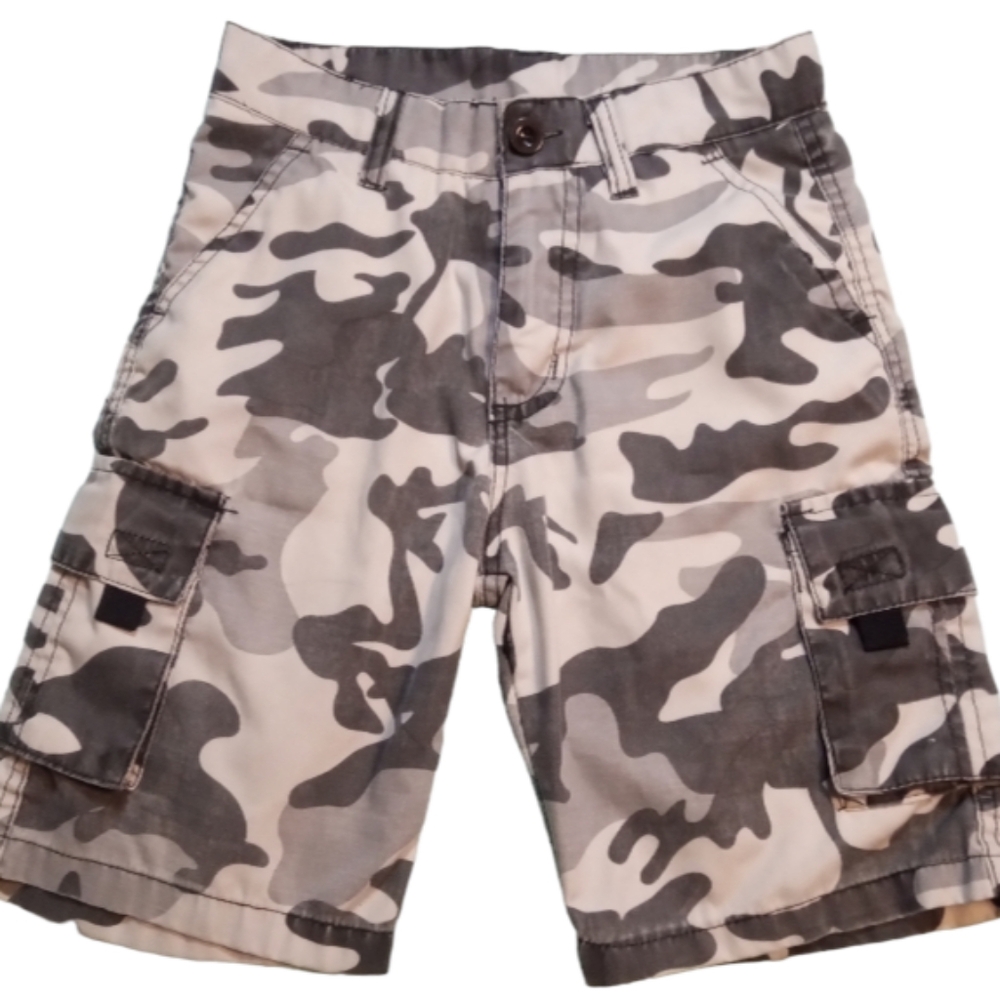 Boys Swiss Cross Shorts Sz 8